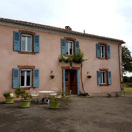 Hébergement de vacances Le Chapelat *